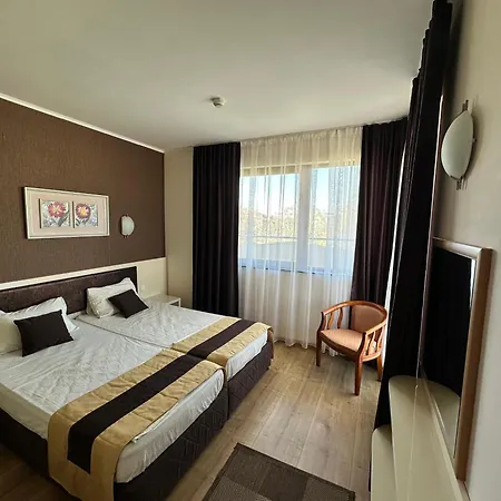 Szálloda Capri 3*