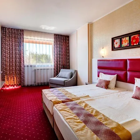 Capri Szálloda 3*