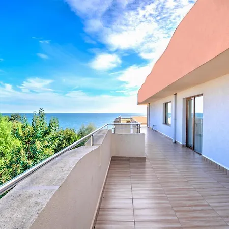 Capri 3* Νεσέμπαρ